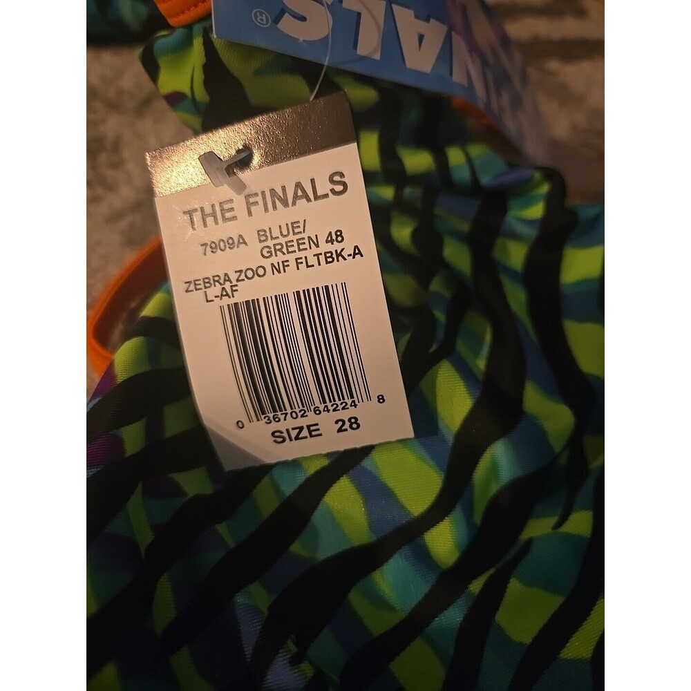 TYR The Finals Women Zebra Zoo  Flutterback Swimsuit Green - Size 28 NEW - Picture 3 of 3